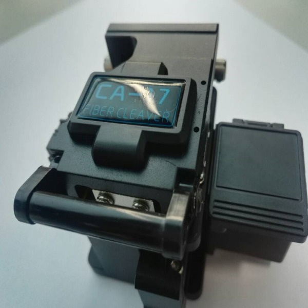 Yuav Siv Li Cas Fiber Cleaver